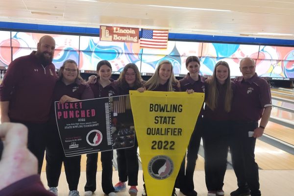 Congratulations to the LHS Girls bowling team. District champs as they punch their ticket to the state meet for the 8th time in 9 years! Rails bowler Vicki Andrews was also individual district champ. Congratulations Ladies!