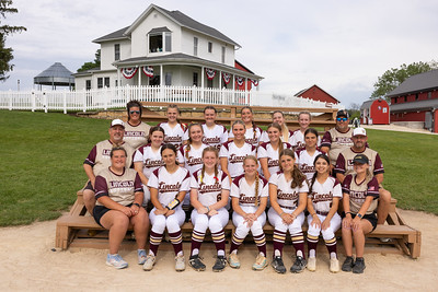 Railsplitters Swing for History: Lincoln’s Railsplitters along with Iowa City High’s Little Hawks made history on Wednesday, June 12th by playing the first sanctioned High School Softball game on one of America’s most famous fields.