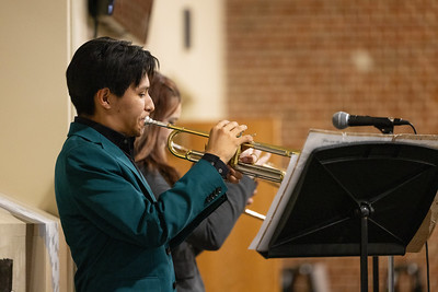 2024 DMPS All-City Jazzfest: More than 100 students from Lincoln, Hoover, Roosevelt, East and North were all dressed in black to perform and improvise jazz in the Lincoln High School cafeteria on Monday, November 26th for the annual DMPS All-City Jazziest. Lincoln’s Assisting Band Director Ryan Rowley told the crowd he always enjoyed the night as students were able to relax and have fun without competing.